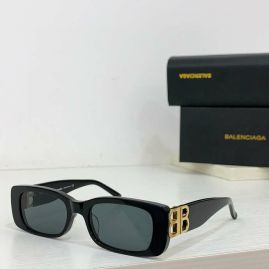 Picture of Balenciga Sunglasses _SKUfw55596128fw